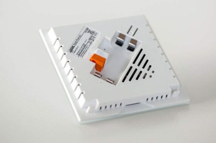 Touch Pure Classic Air Signalweiss