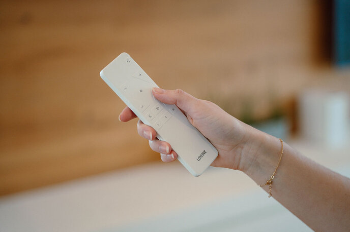 Remote Air Weiss